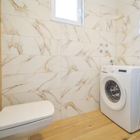 Apartamento Milena-1 By Interhome *