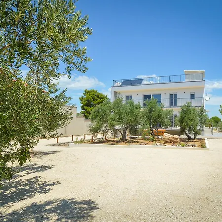 Apartamento Milena-1 By Interhome *