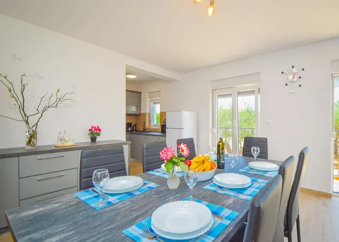 Milena-1 By Interhome Apartman Pakostane